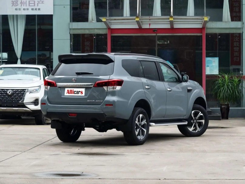 Dongfeng внедорожник 2024