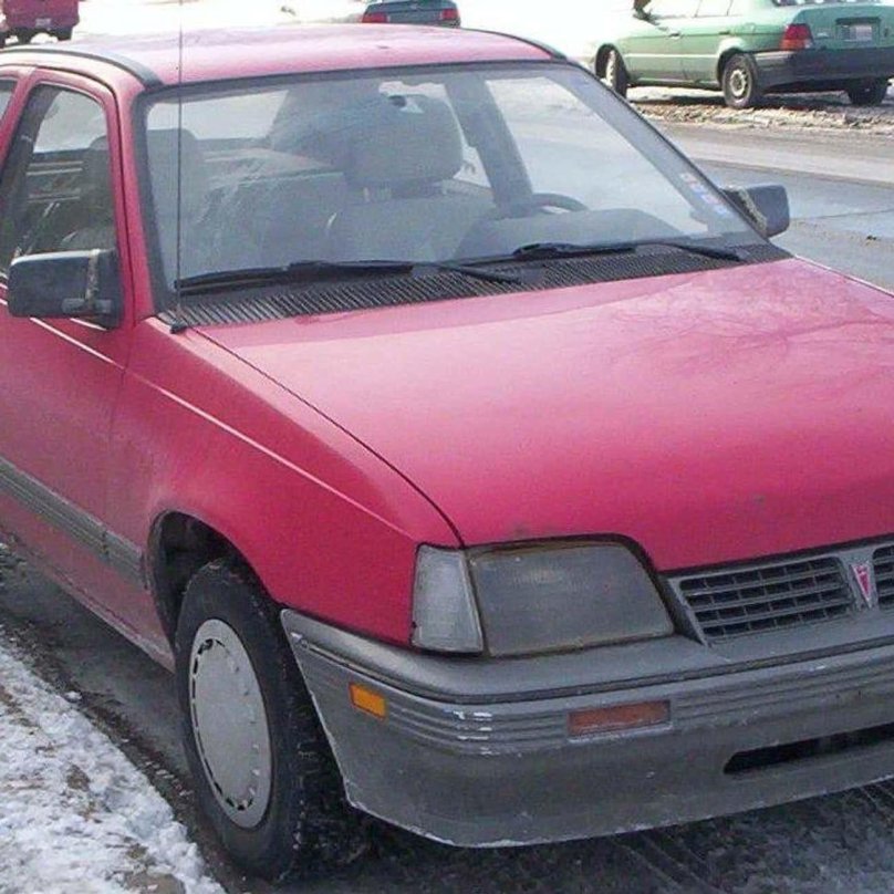 Понтиак Леманс 1988