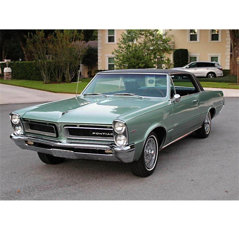 Понтиак Леманс