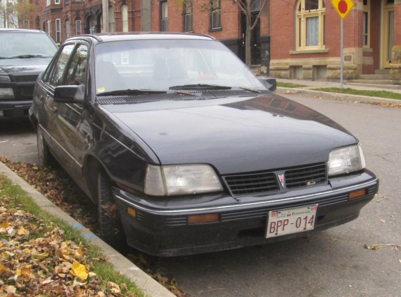 Понтиак Леманс 1993