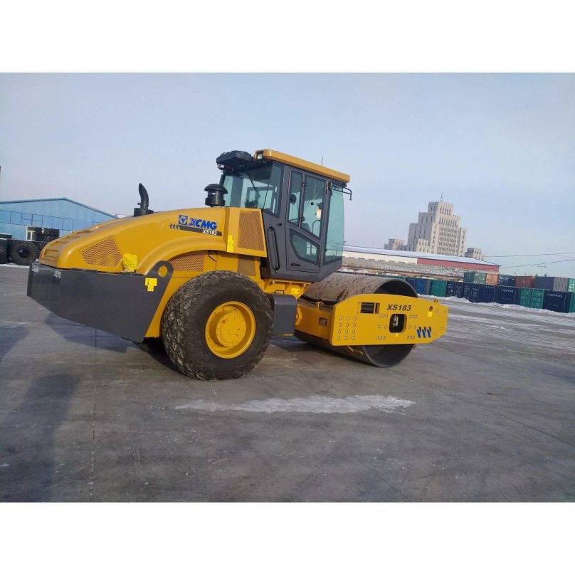 Виброкаток XCMG xs183