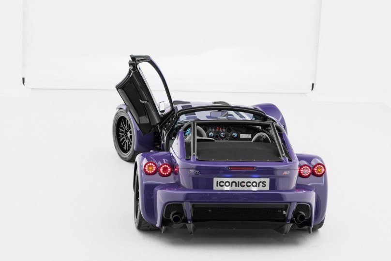 Donkervoort d8 GTO-40