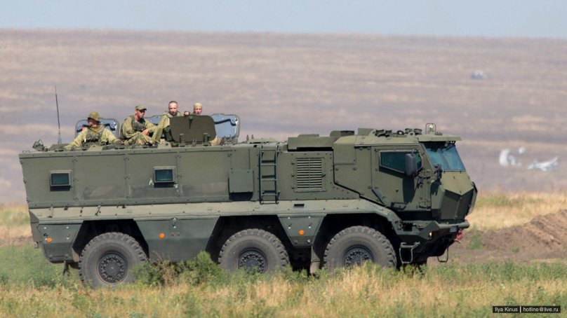 Бронеавтомобиль КАМАЗ-63968