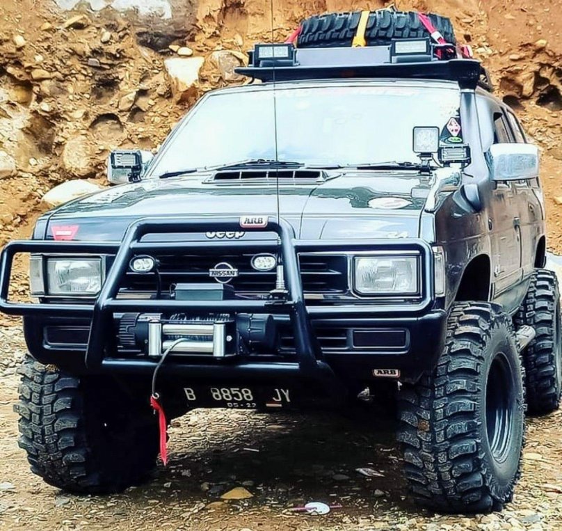 Ниссан Террано офф роуд