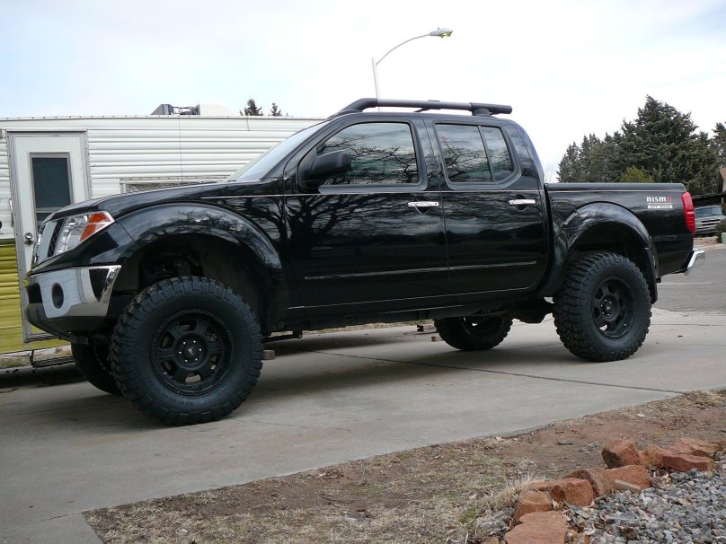 Nissan Navara 33 колеса