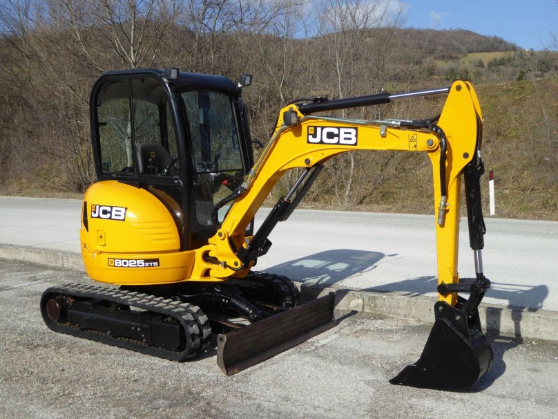 Мини-экскаватор JCB 8035 ZTS