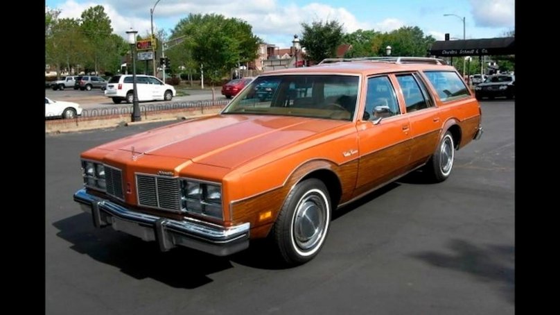 1977 Oldsmobile Custom Cruiser