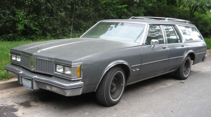 Oldsmobile Cutlass Cruiser