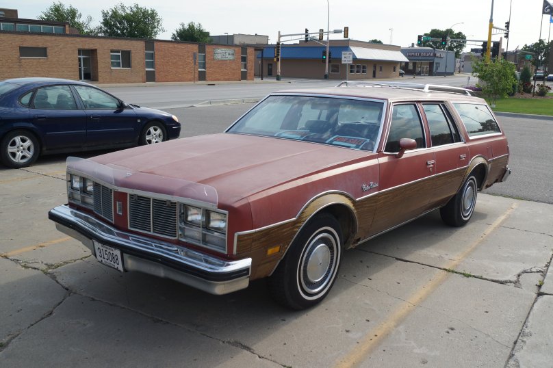 Oldsmobile Vista Cruiser 1974