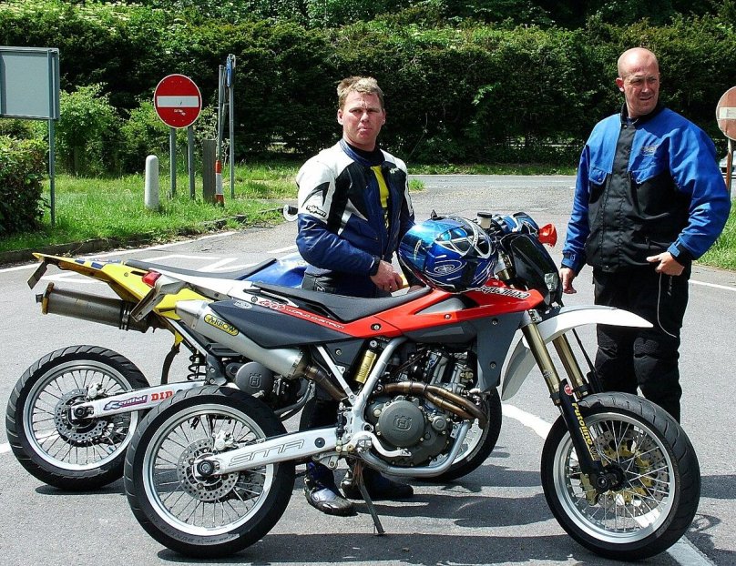 Husqvarna дорожные мотоциклы