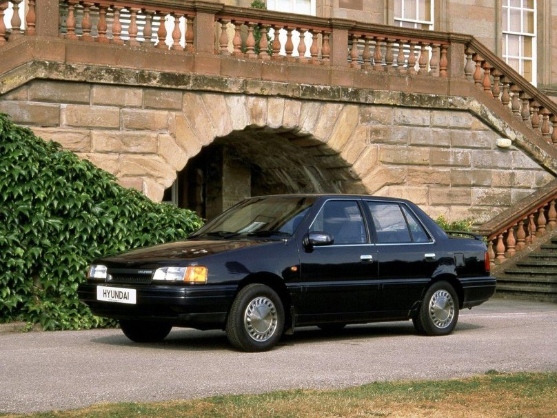 Hyundai excel 1989