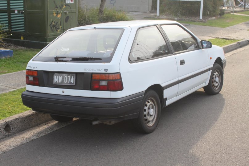 Hyundai 1990