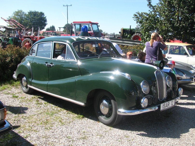 БМВ 501 ржавая 1952