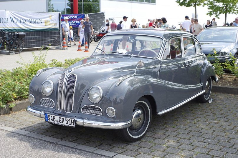 BMW 1951 года