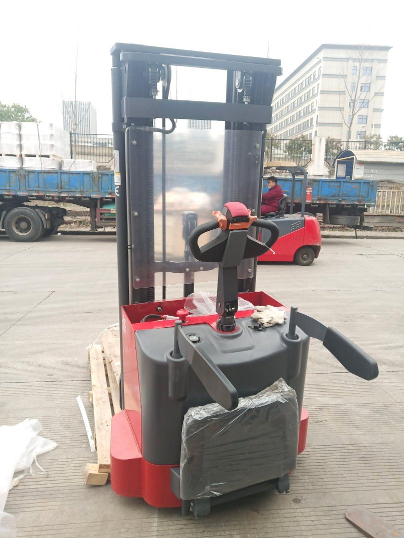 Штабелеры 1500 кг характеристики