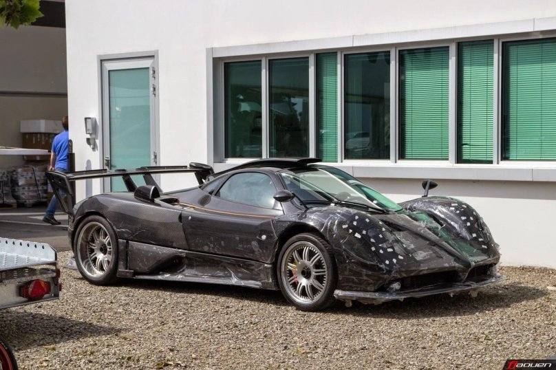 Pagani Zonda LM
