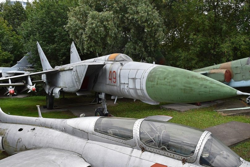 Микоян миг 25