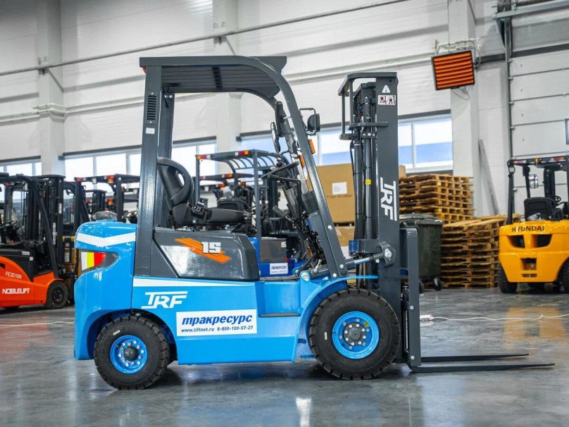 Вилочный погрузчик TRF