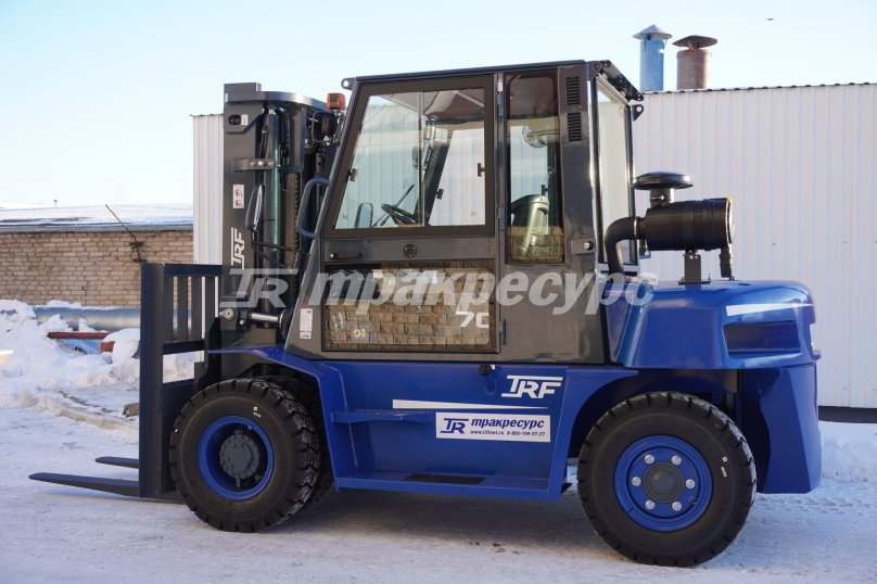 Вилочный погрузчик (7 ton 6 forks)