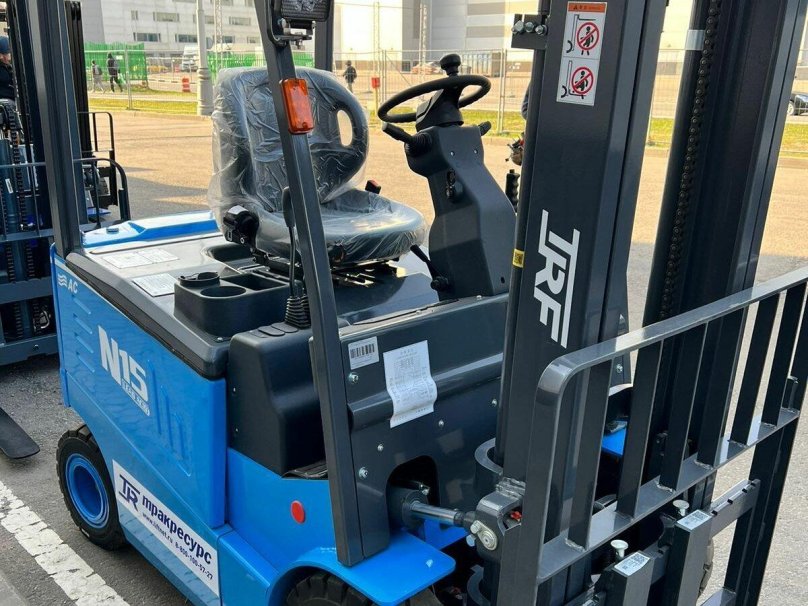 Электротягач JAC qd60