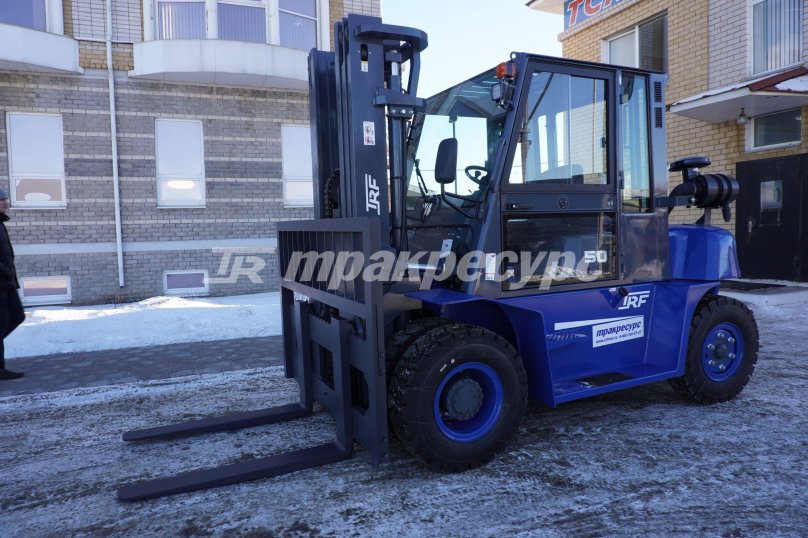 TRF d15-3i погрузчик