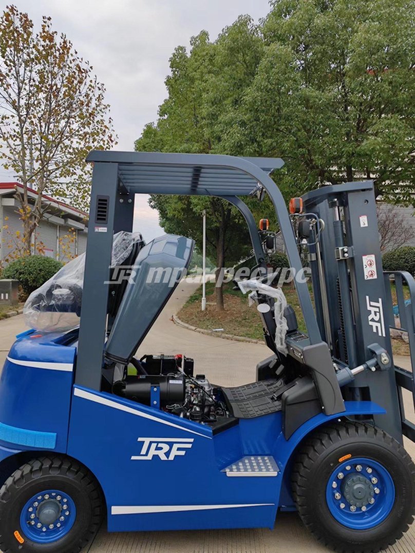 Вилочный погрузчик 3 тонны