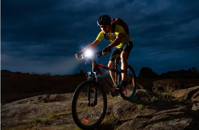 Велосипед ночью