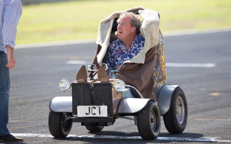 Джереми Кларксон маленькая машина