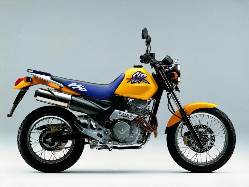 Honda SLR 650 Scrambler