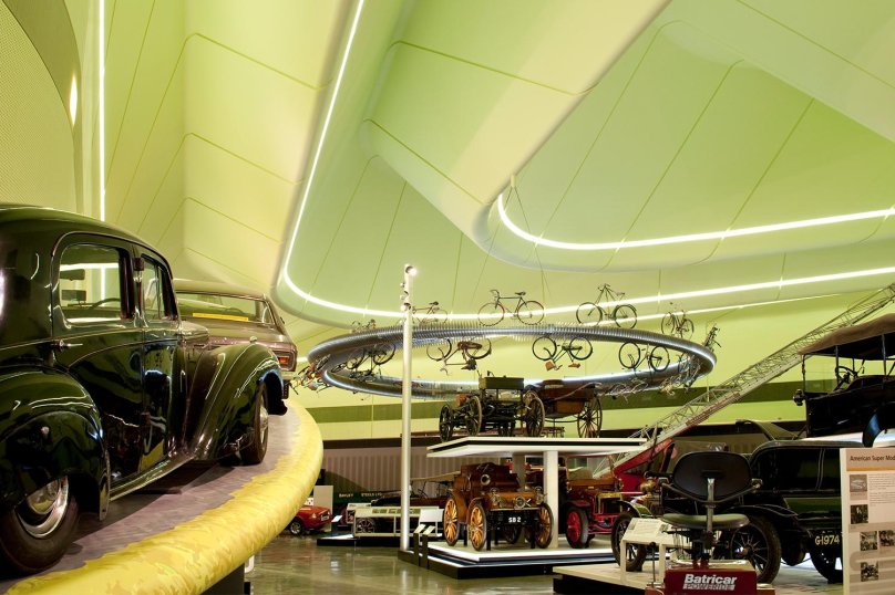 Музей транспорта Riverside Museum