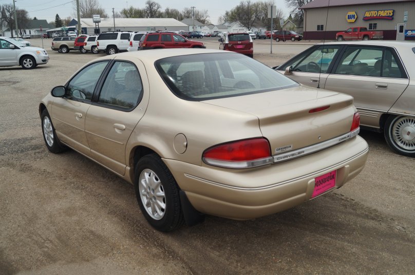 Chrysler 2000