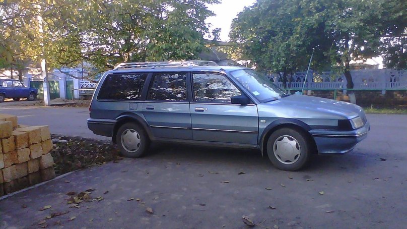 Ровер машина универсал