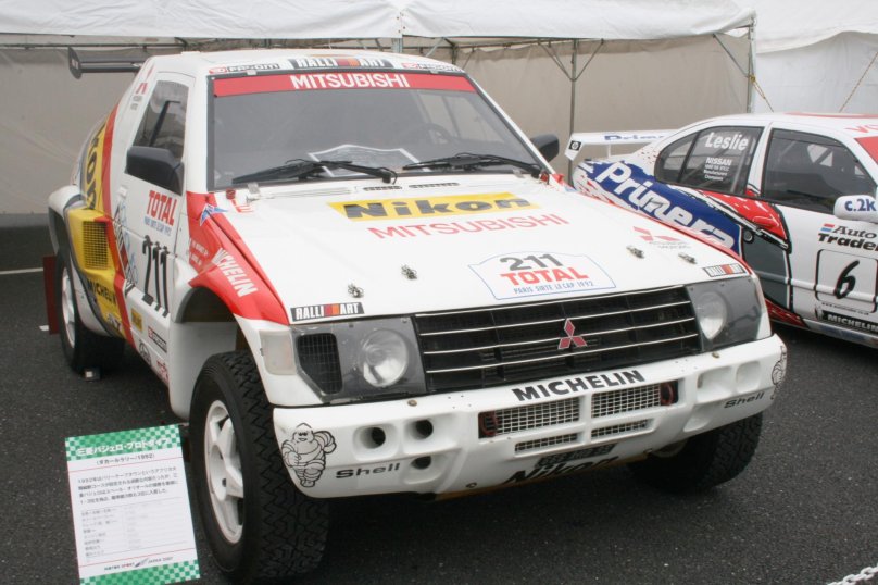 Mitsubishi Pajero 1992 Rally