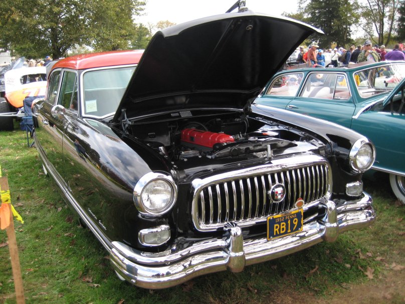 Нэш автомобиль