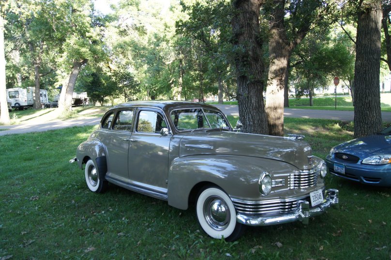 Nash Ambassador 1942