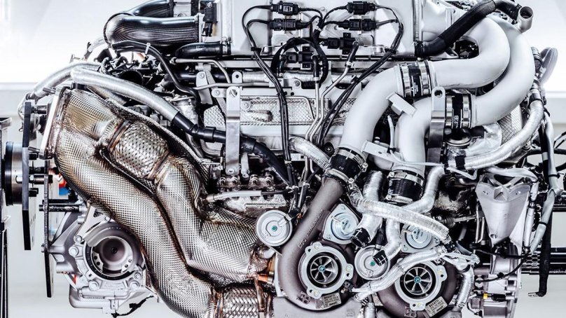 Bugatti Veyron двигатель w16