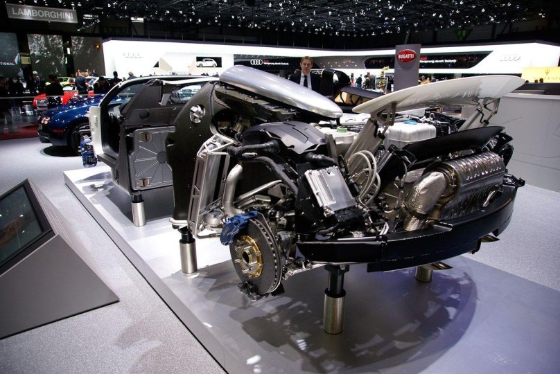 Двигатель Бугатти Вейрон