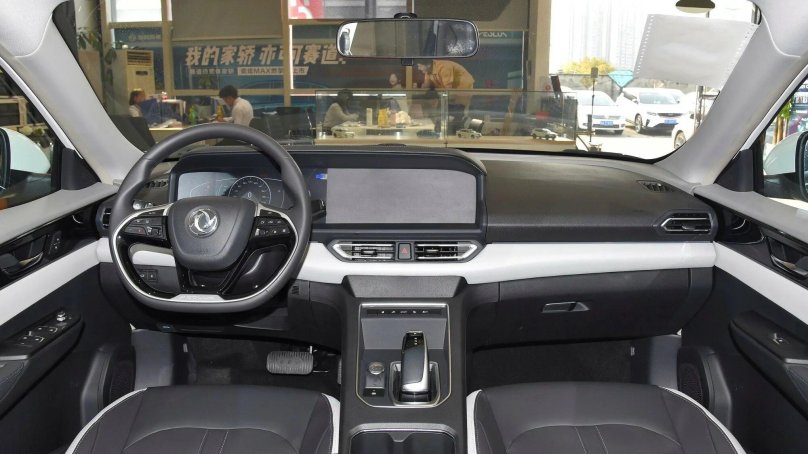 Dongfeng Aeolus e70 салон