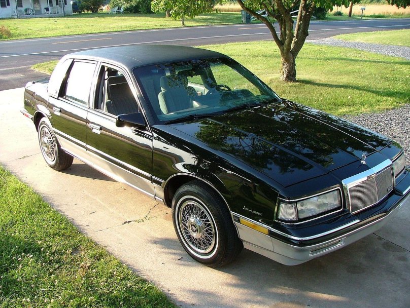 Бьюик Скайларк 1990