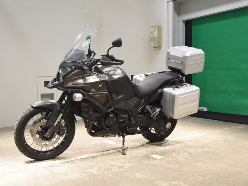 Центральный кофр на турэндуро