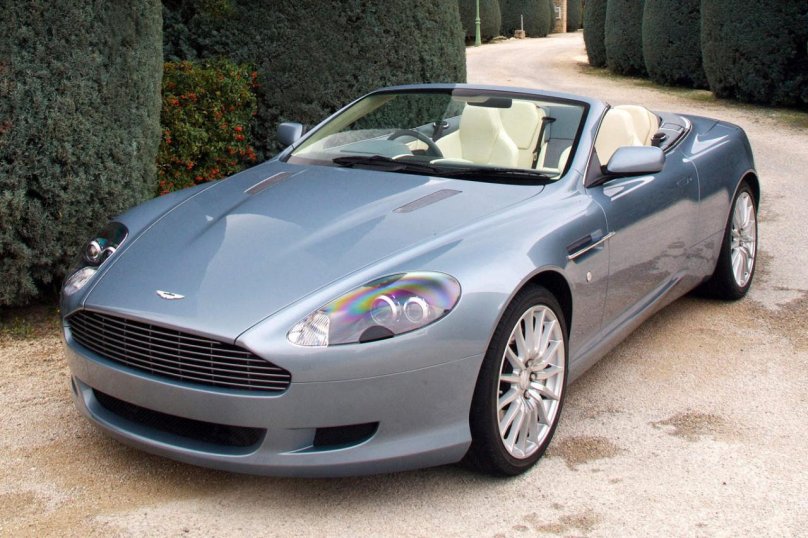 Астон Мартин db9 volante