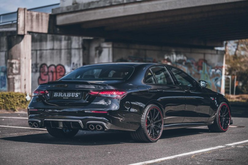 E63 AMG 2021 Brabus