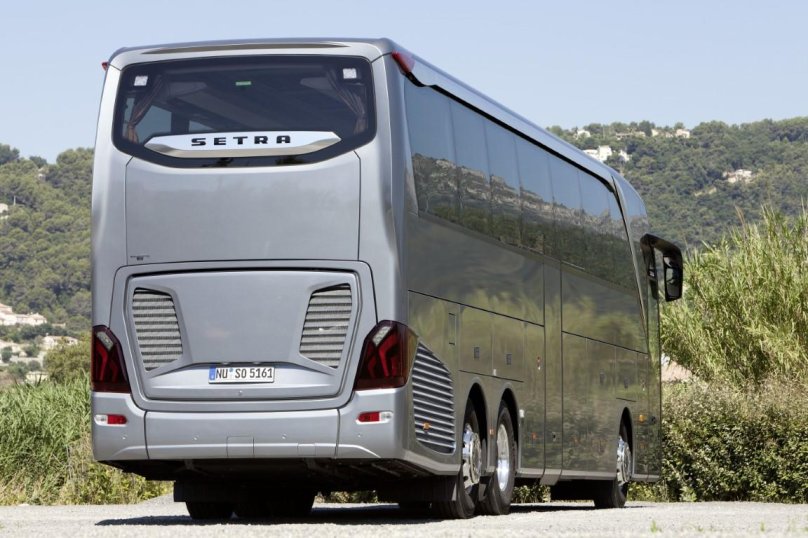Setra s516
