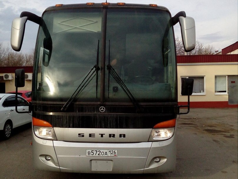 Автобус Setra Top class зеленый