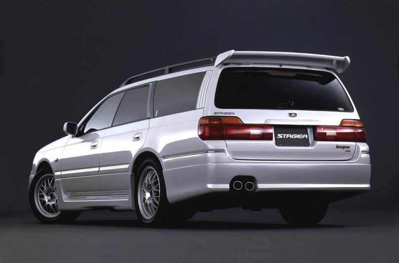 Nissan Stagea 260rs autech Version