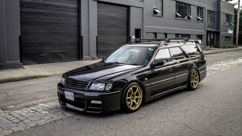 Nissan Stagea r34