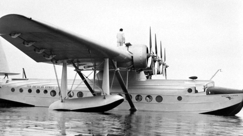 (Летающая лодка Sikorsky s-42 Clipper