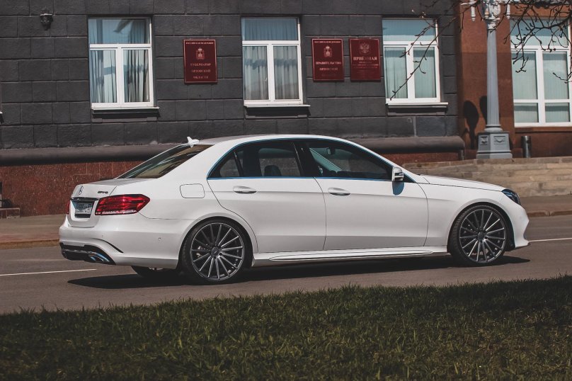 Мерседес w212 r19