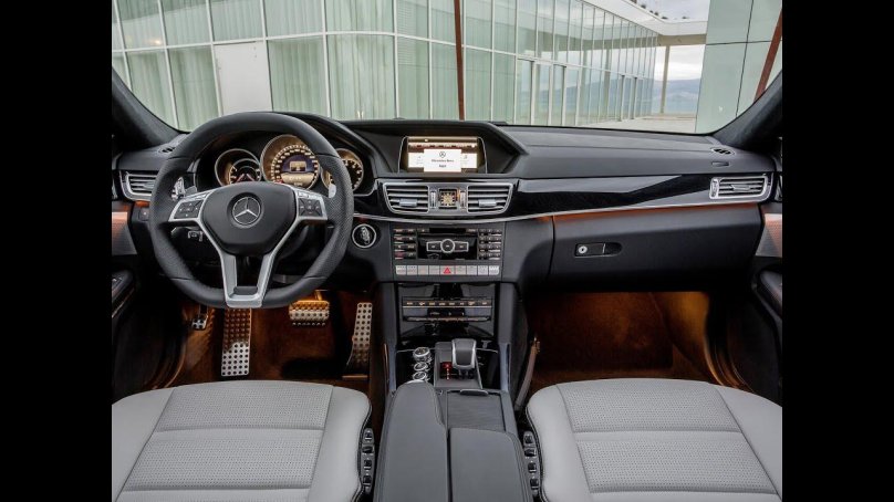 Mercedes e63 AMG w212 салон