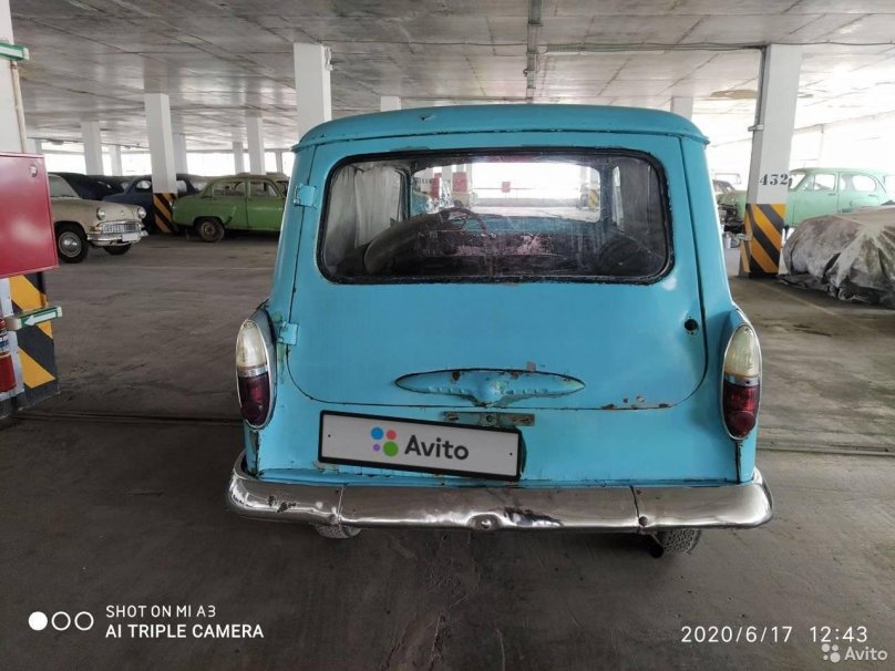 Автомобиль Москвич 423